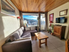 Logement entier, plein sud, pied des pistes, Chamrousse 1650